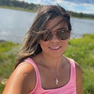 Meet your Posher, Amy